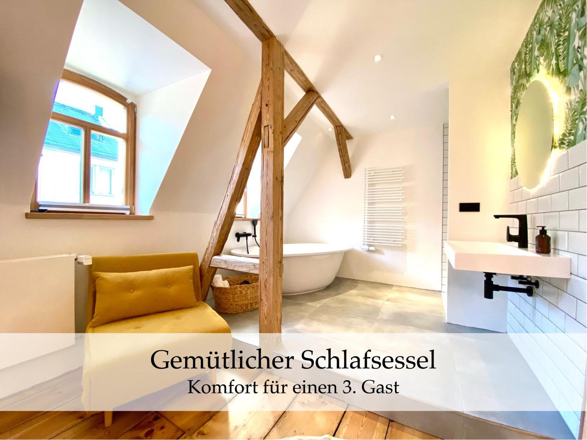 Zentrale 1-Zimmer-Ferienwohnung Mit Digitalem Check In Hof  Kültér fotó